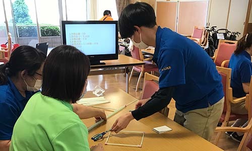 写真：新卒研修